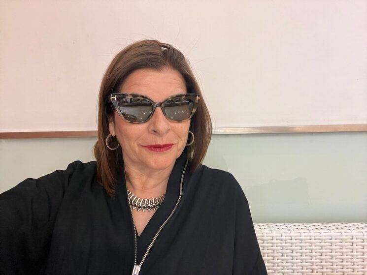 La poeta y autora de las letras de Al Fogaril