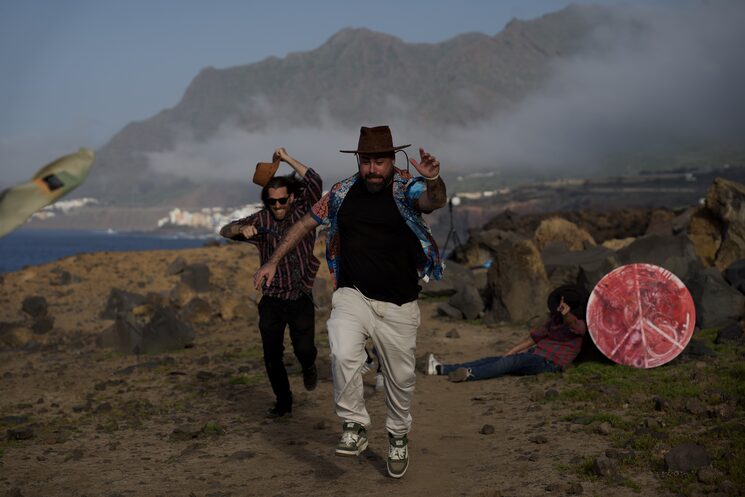 ¡Corre que nos pillan!