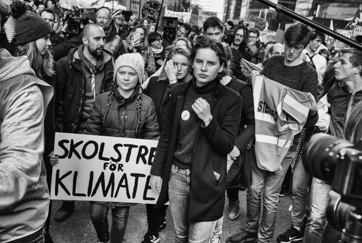 La activista Greta Thunberg y su colega belga Anuna de Weber en Bruselas. 2019. ¿Qué ha pasado con todo aquel movimiento que trajo a los políticos tantos dolores de cabeza?