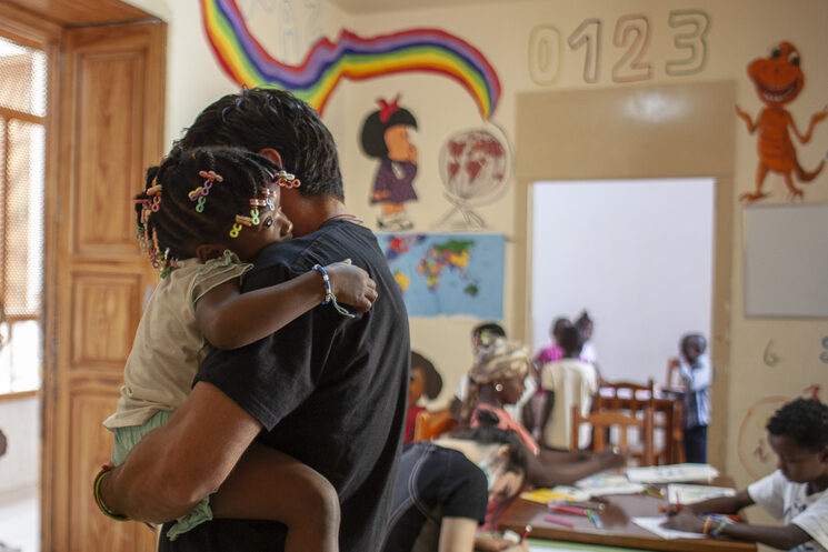 Casas de acogida de la Cruz Blanca para madres y mujeres migrantes. Gran Canaria. Publicado en Planeta Futuro de El País. 2021.