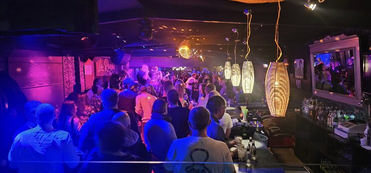 Una noche de concierto en La Room