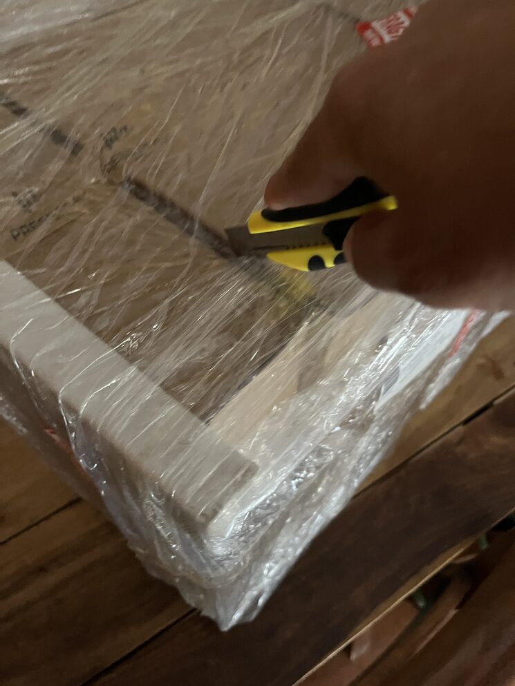 Unboxing salvatge i sense miraments