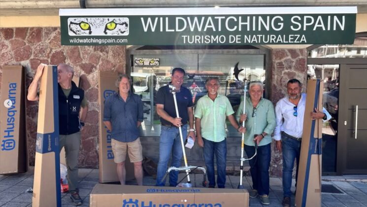 ENTREGAMOS DESBROZADORAS CONTRA INCENDIOS A LOS MUNICIPIOS DE RIAÑO