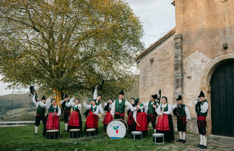 Banda Gaites Villaviciosa - El Gaitero en diciembre de 2025