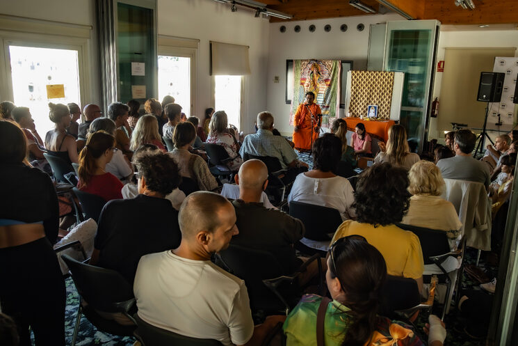 Charla de Monjes2