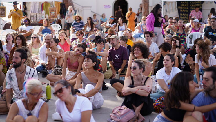 Festival Kirtan Bhakti