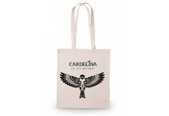 Es una bolsa 100% algodón con impresión de alta calidad y gramaje superior (180g /m2), de gran resistencia. Diseño exclusivo.