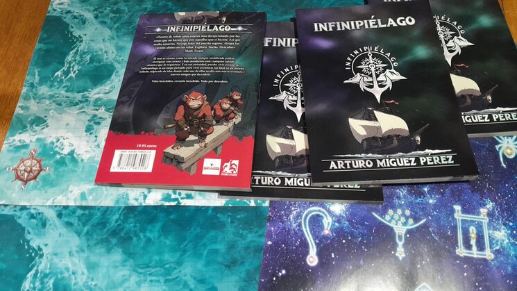 ESTAMOS DE VUELTA Y COMENZAMOS A MANDAR LIBROS