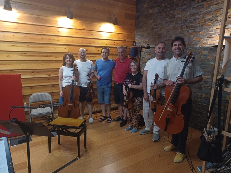 Músicos, Director Artístico y Compositor