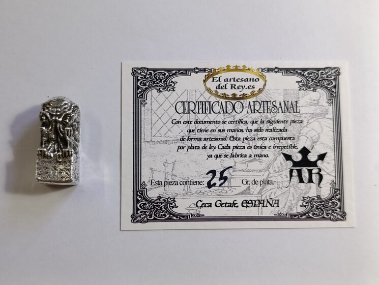 Incluye certificado de peso en plata.